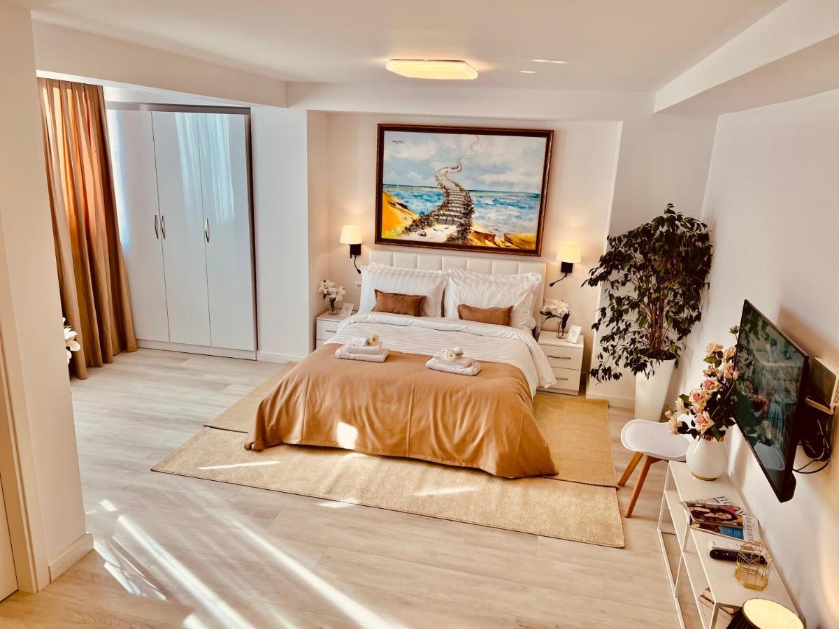 Leo'S Apartments Tirana Garden View Agim Kadrimi Exterior foto